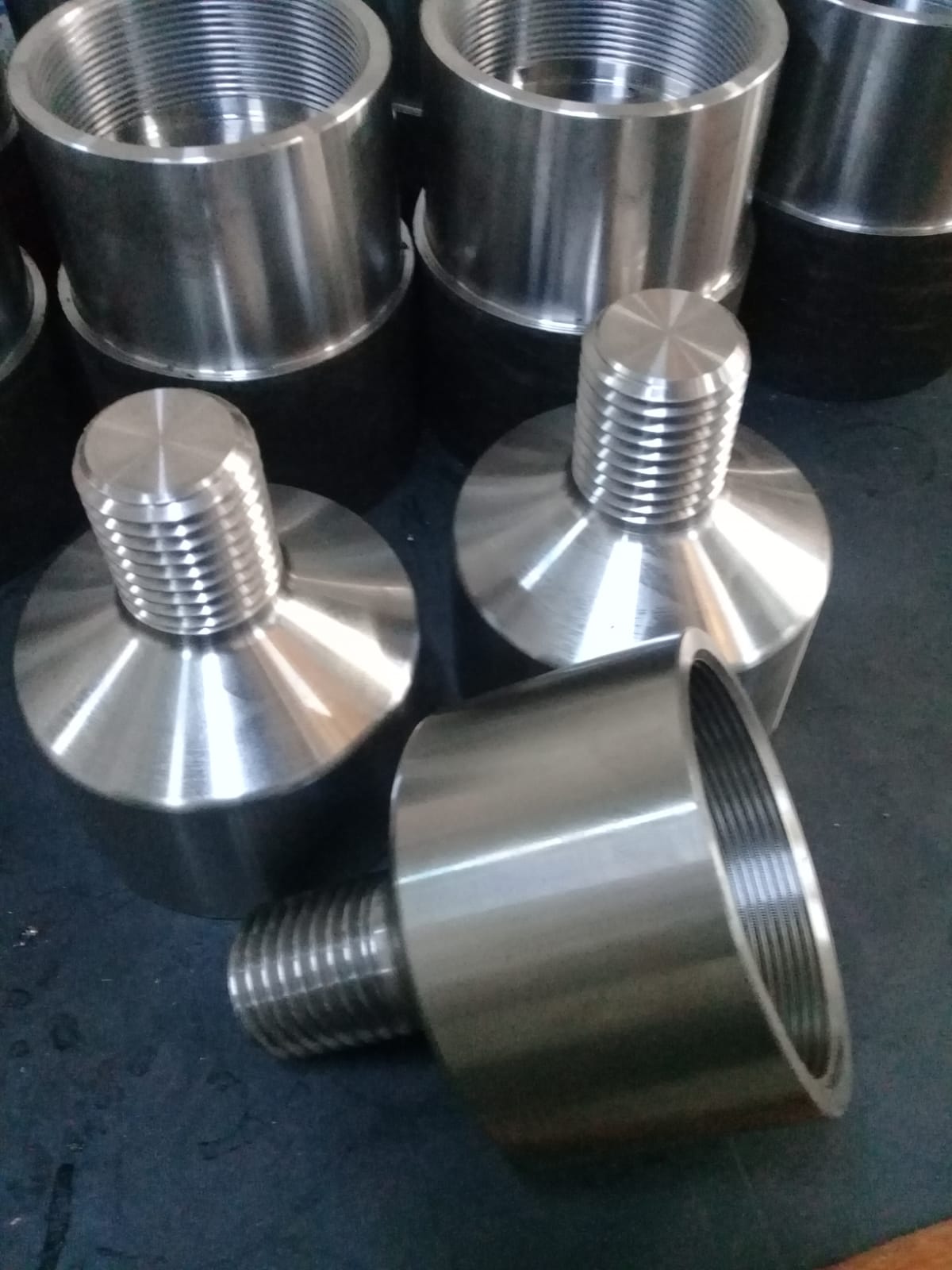 Savunma ve otomotiv sanayisi için Berceste Maden tarafından özel üretilmiş, hassas toleranslı alüminyum CNC yedek parça